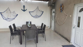 Apartmani Lola